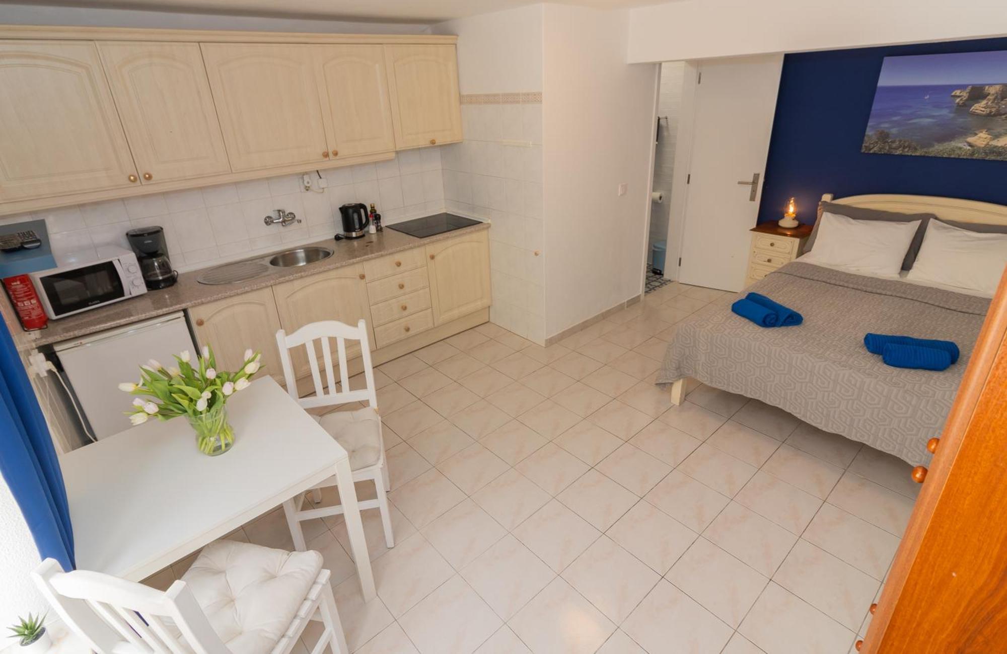 Bb Dona Ana Bed & Breakfast Lagos Ngoại thất bức ảnh