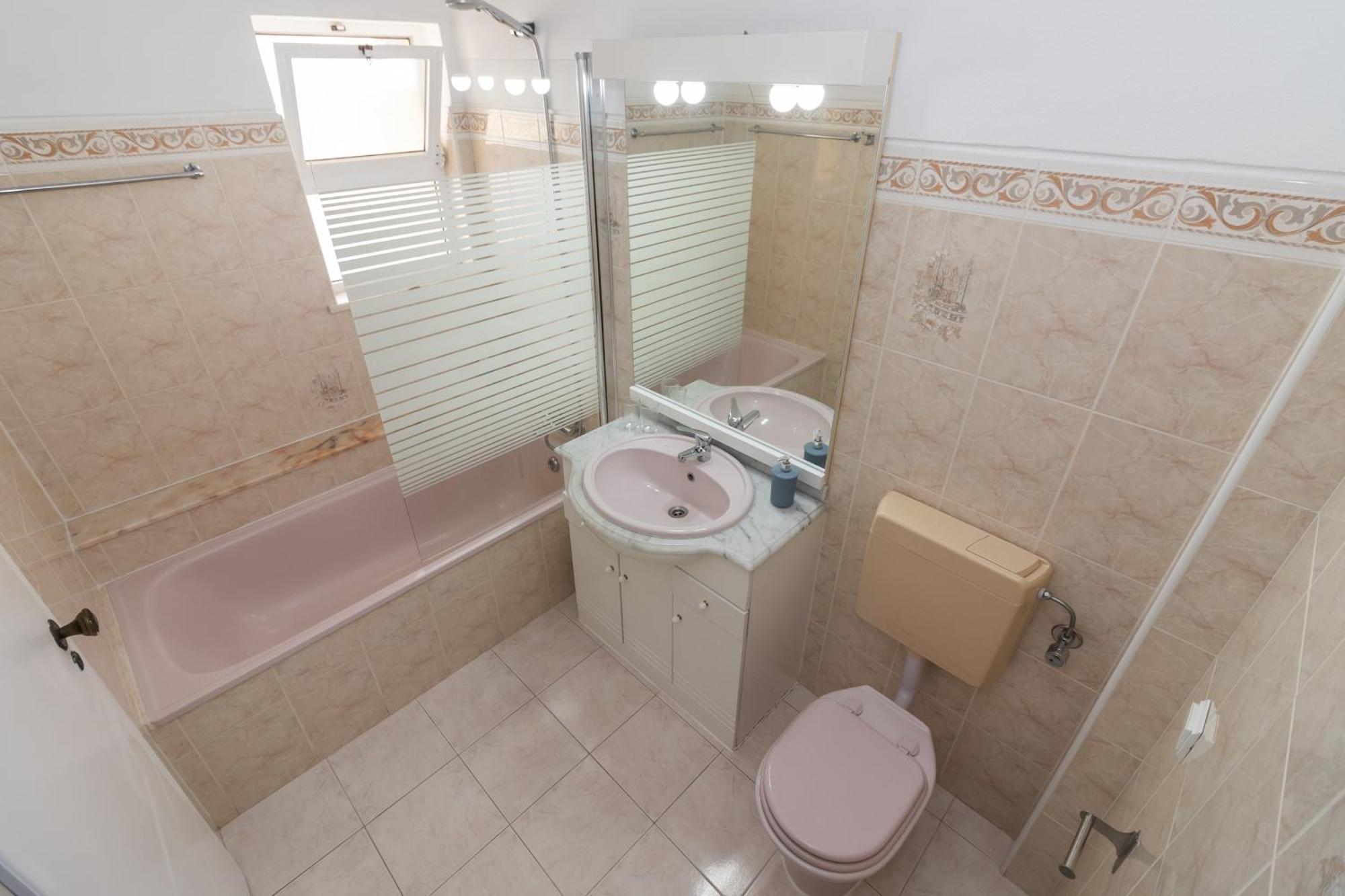 Bb Dona Ana Bed & Breakfast Lagos Ngoại thất bức ảnh